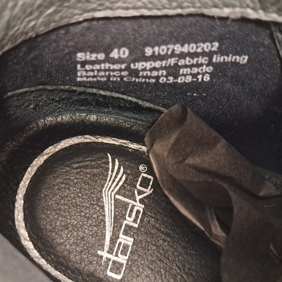 Like New Women's Danskos Size 9.5-10 - Picture 7 of 7